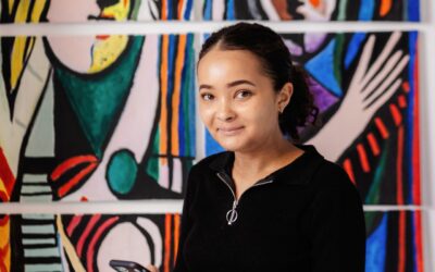 Introducing our team member: Rhianne, Social Media Account Executive and fantasy book reader 